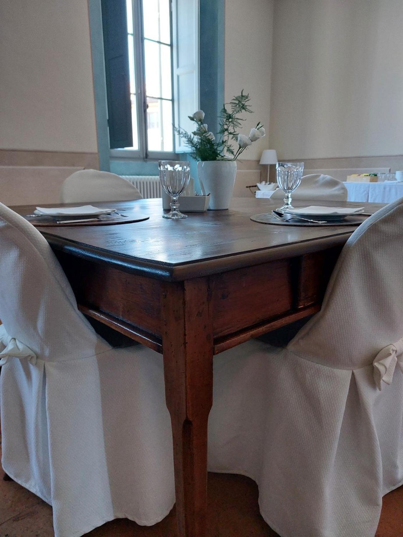 Novafeltria B&B Palazzo Mattei المظهر الخارجي الصورة